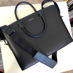 Micheal Kors Henry Crossgrain Leather Briefcase